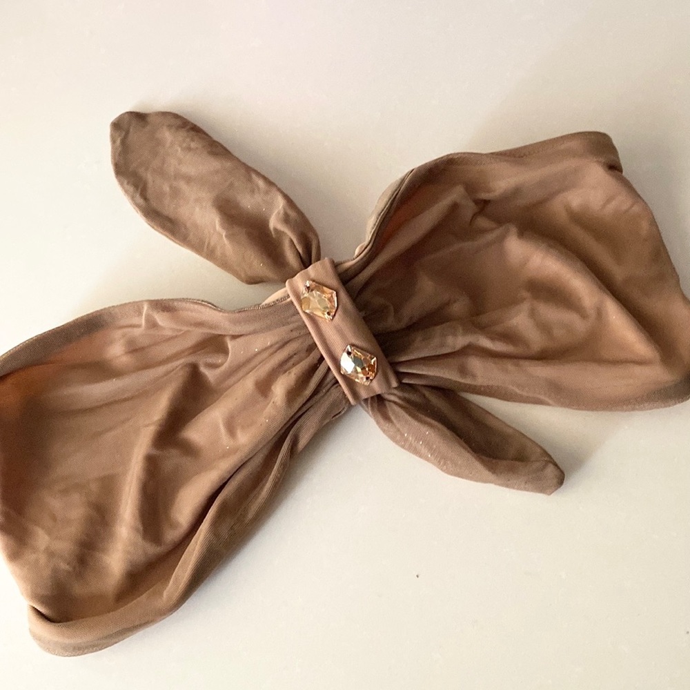 ♥️… Beach Bunny Tan Crystals Bikini Top